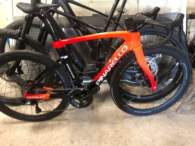 Pinarello Dogma F Dura Ace Di2