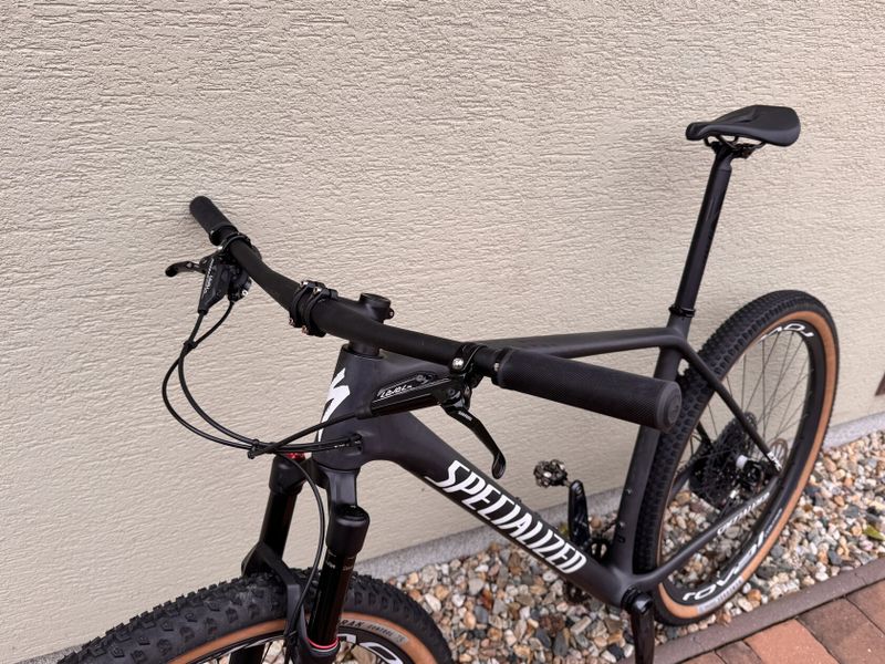 Specialized Epic HT Expert 2022 (KARBON RÁM I KOLA)