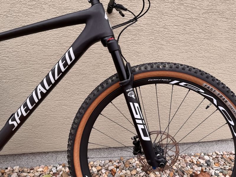 Specialized Epic HT Expert 2022 (KARBON RÁM I KOLA)