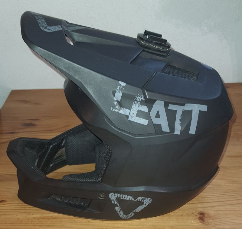 Helma MTB DH Leatt DBX 1.0