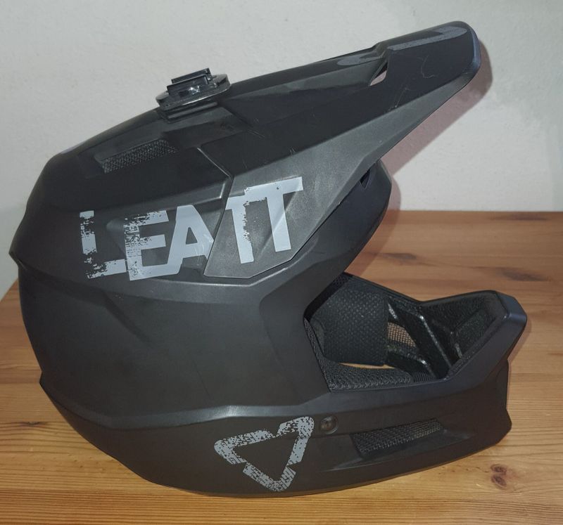 Helma MTB DH Leatt DBX 1.0