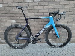 Canyon Aeroad CF SLX Disc 9.0 Di2 - XL (Movistar)