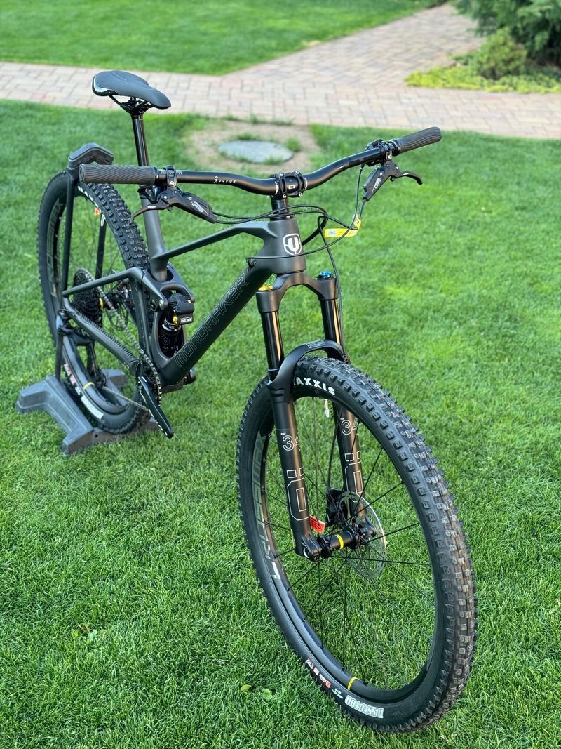 Mondraker Podium Carbon SE