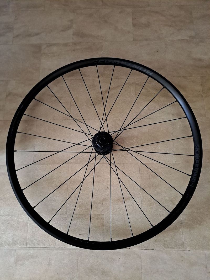 Přední ráfek Bontrager kovee comp 29