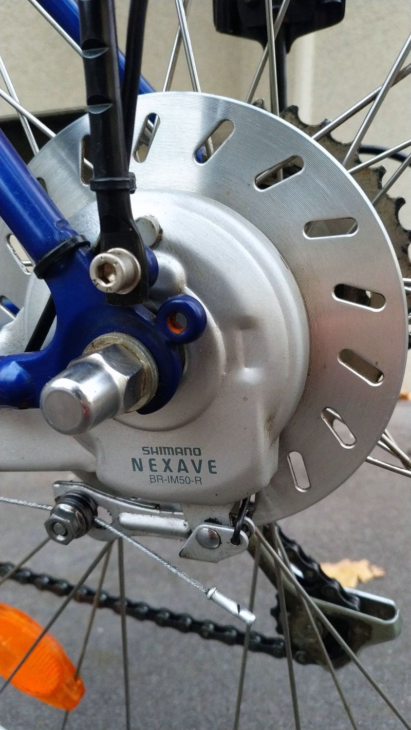 Městské kolo Diamant Geronimo Shimano Nexave jako nové vysoké ráfky Shimano Nexave 21 bubnové brzdy