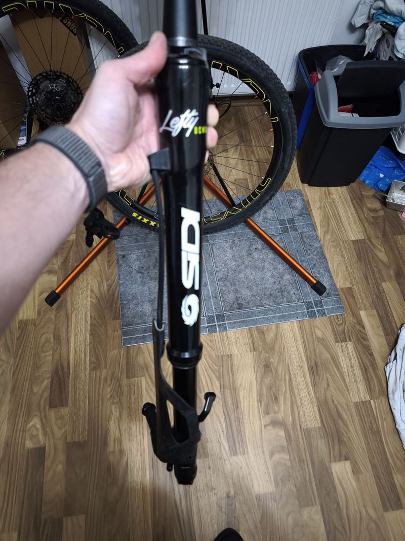 Vidlice Cannondale Lefty Ocho