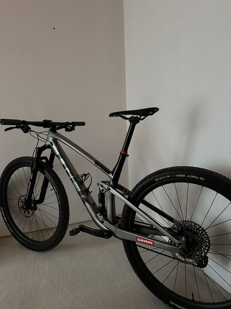 Trek Top Fuel 9.7 Gen 2