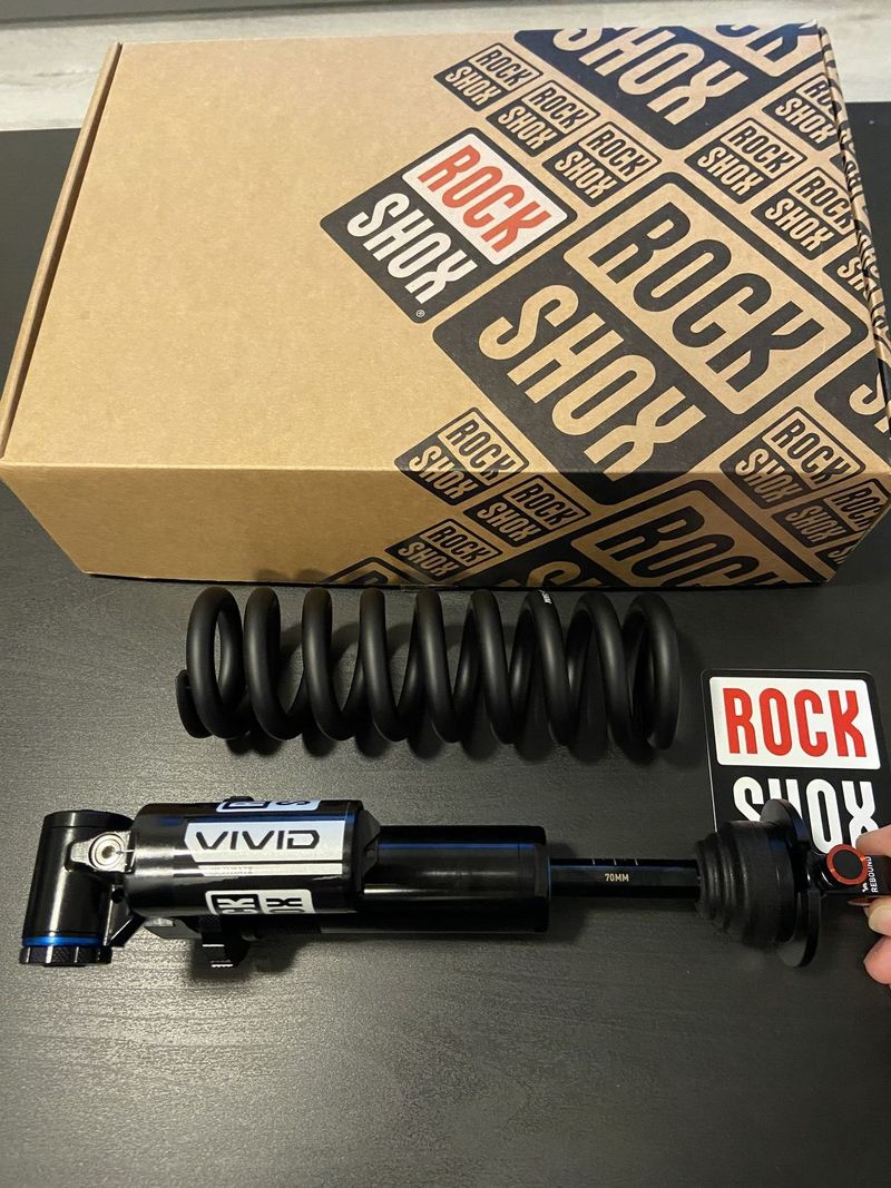 Rock Shock Vivid Ultimate 250x70