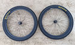 Mavic XDisc 719& SHIMANO XT 