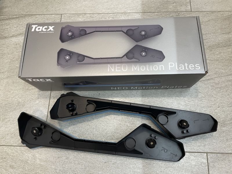 Tacx Neo 2T Smart + Tacx Motion plates REZERVOVÁNO