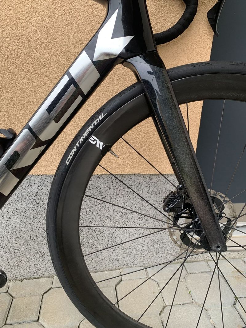 TREK EMONDA SLR vel 56