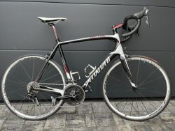 Prodám karbonové kolo SPECIALIZED Tarmac SL 4 Elite, velikost rámu 61 CM