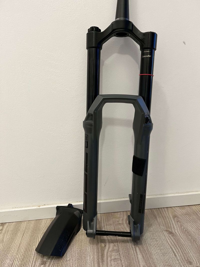 RockShox ZEB Ultimate 29 Charger 3 190mm