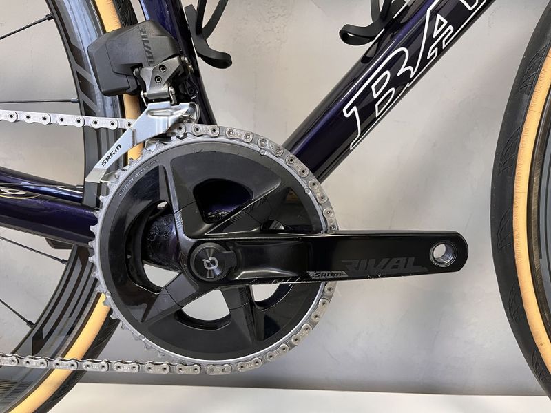 Basso Venta, Sram Rival AXS, Fulcrum Wind