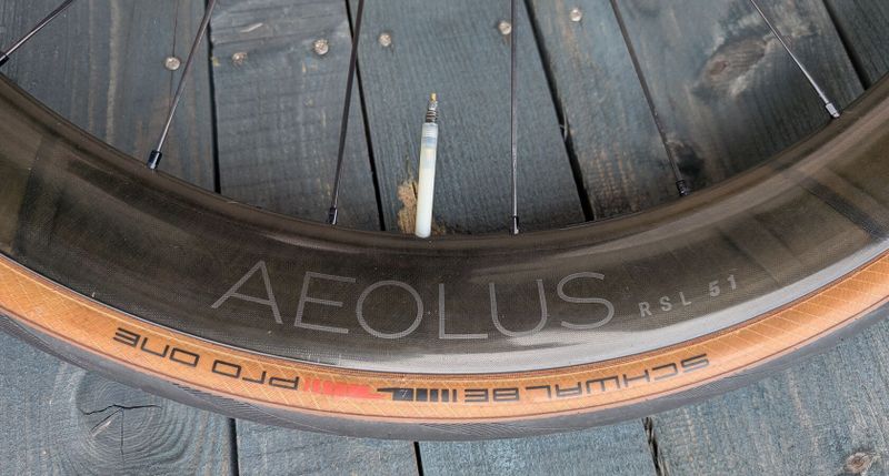 Bontrager Aeolus RSL 51, 1410 gramů