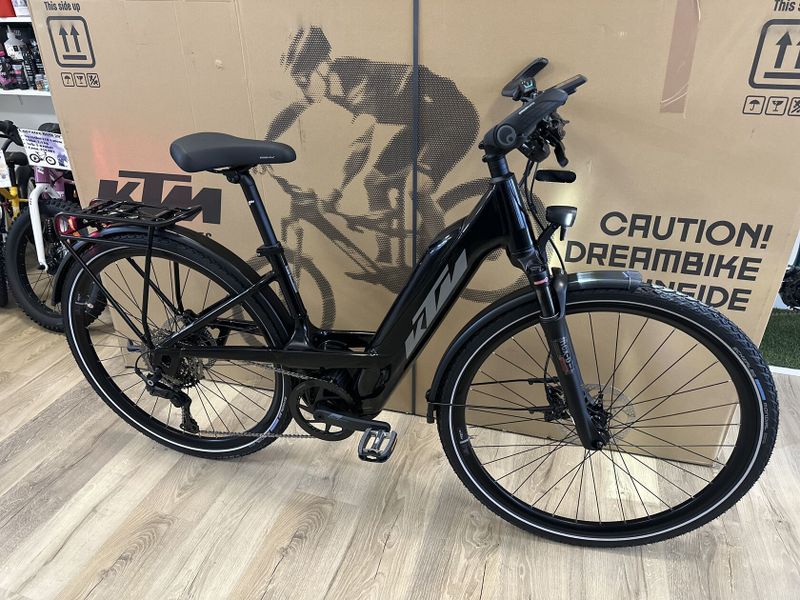 Úplne nový KTM MACINA SPORT 610 BOSCH