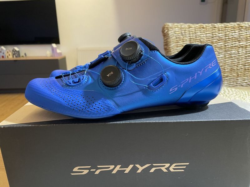 Silniční tretry Shimano S-Phyre 902