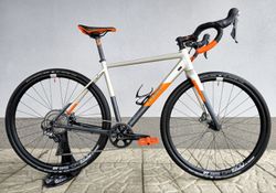 Gravel kolo CUBE NUROAD SL 2020 titanium orange