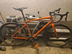 Gravel kolo Specialized Diverg 56