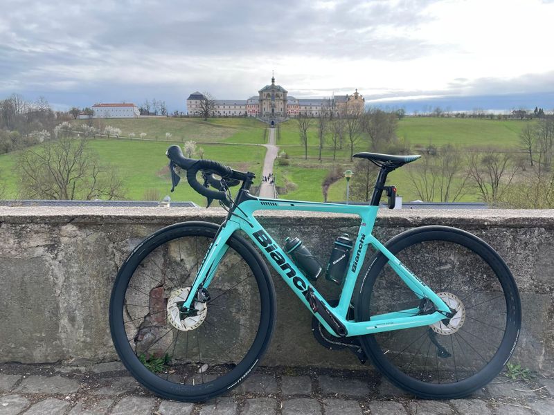 Bianchi Aria Ultegra 11s s wattmetrem