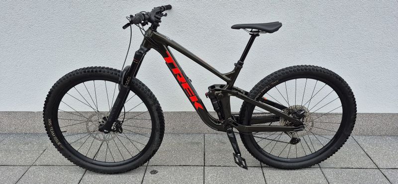 Enduro Trek Slash 7, velikost M, výborný stav,málo jetý 