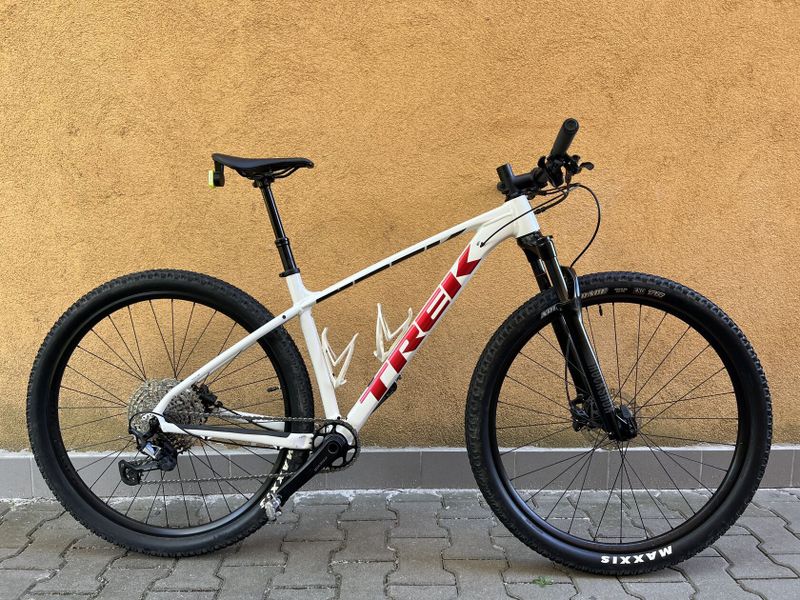 Trek X-Caliber 8