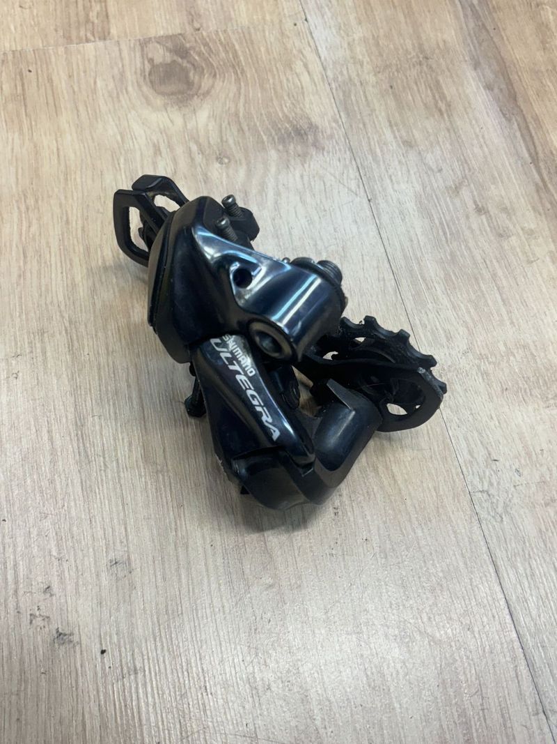 Přehazovačka Shimano Ultegra di2 - elektronická - RD-6870