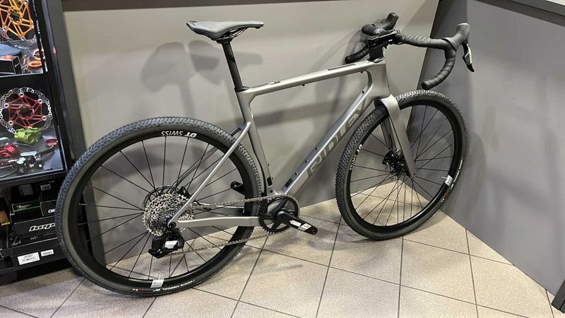 NOVÉ Ridley ASTR Sram Apex XPLR AXS vel. M (L) první kus v ČR