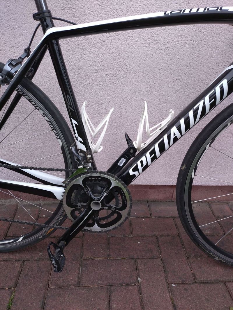 Silniční kolo Specialized