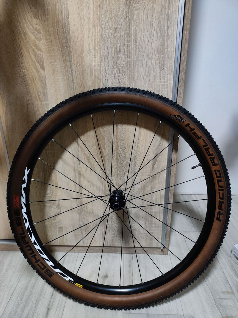 Zapletená kola Mavic Crossmax 29"