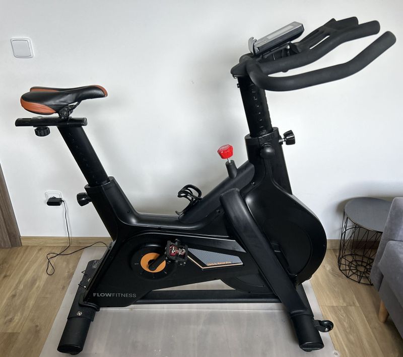 FLOW FITNESS Stelvio Racer Pro i