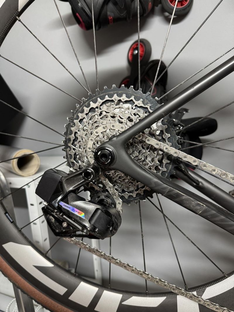 Sram Force XPLR D2 upgrade / kazeta + řetěz + přehazovačka / zánovní, najeto 600km