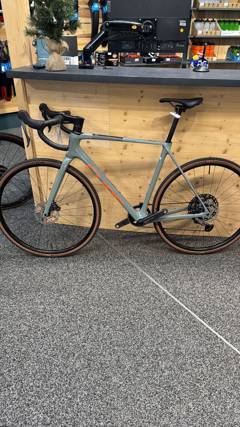 Cube Crossrace/gravel c62 Pro