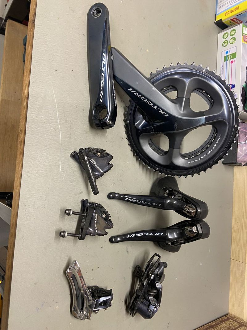 Sad Shimano Ultegra FC-R8000 Disc 