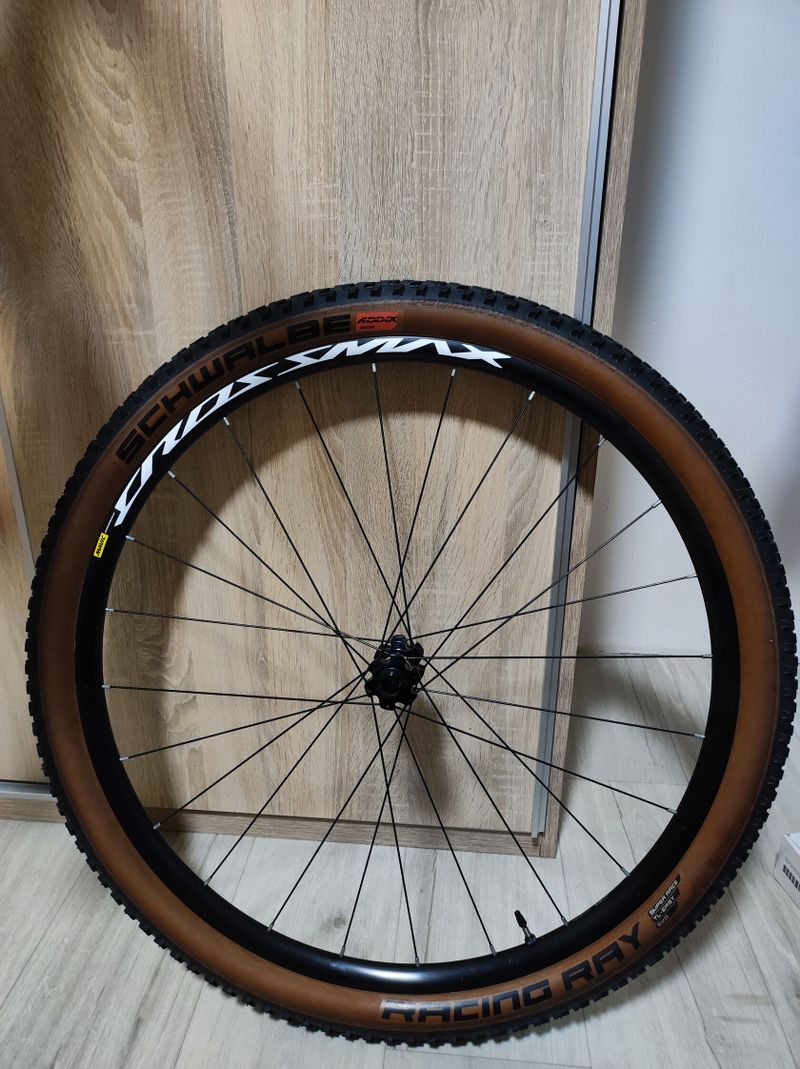 Mavic Crossmax 29" + Schwalbe Racing Ray, Ralph