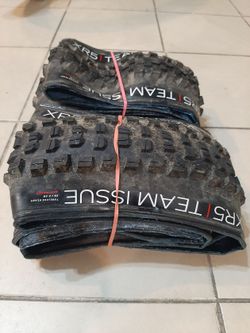 Prodám Bontrager XR 5 29x2,5 2xplášť