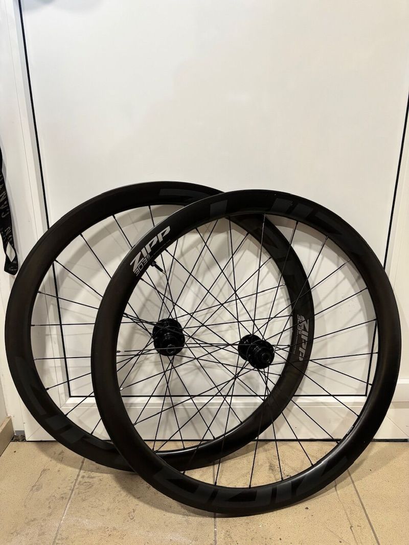 Zipp 303s