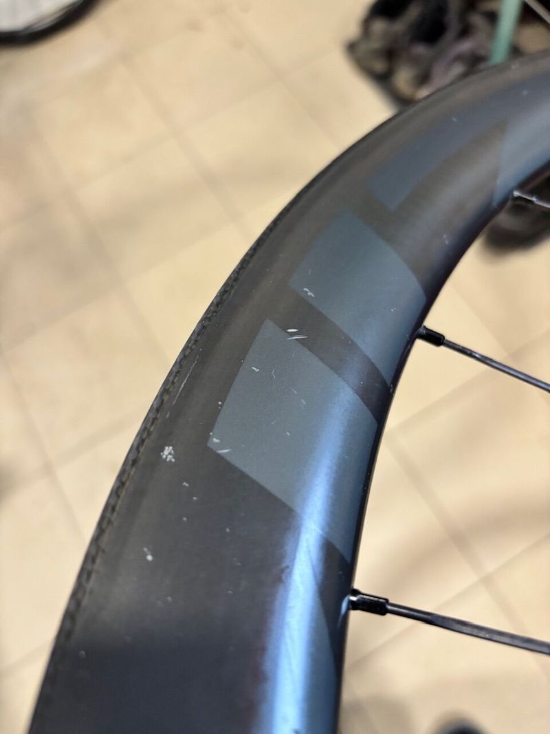 Zipp 303s