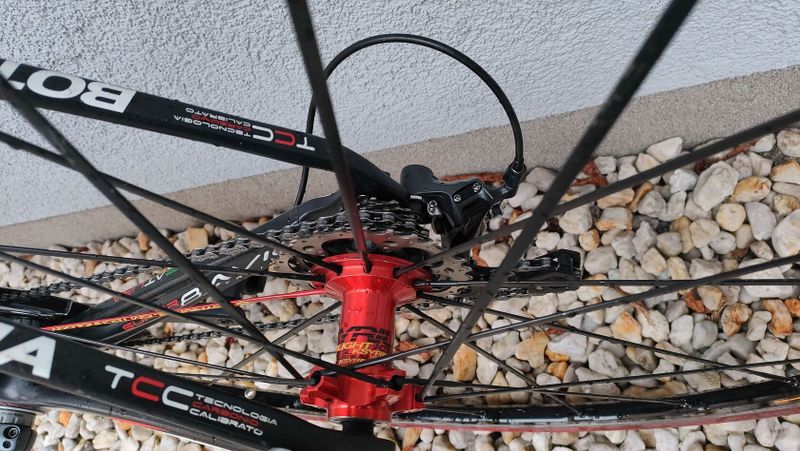 Silniční kolo Bottecchia Super 8avio carbon vel. L