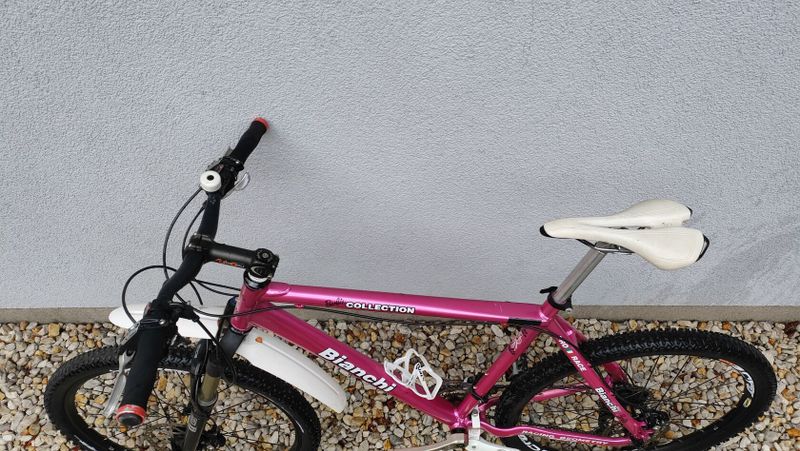 Horské kolo Bianchi Barbie edition 26" MAVIC vel. L