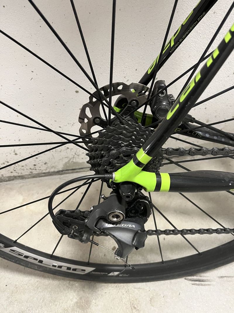 Prodám silniční kolo cannondale