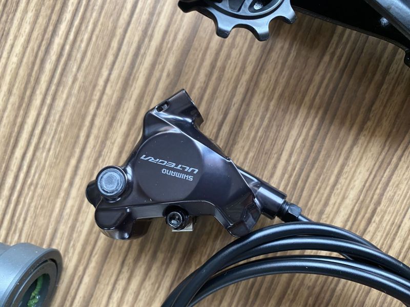 Nová sada Shimano ULTEGRA Di2 2x12 komplet.