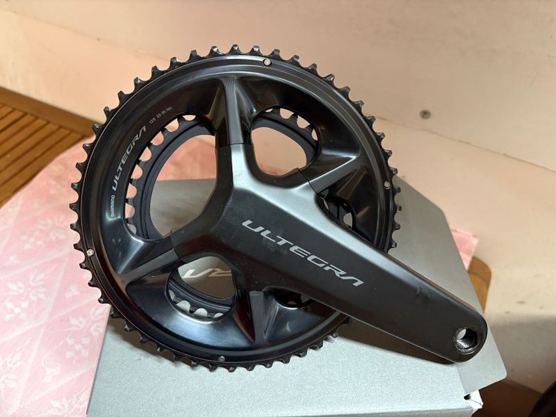 Kliky Shimano Ultegra R8100-165mm