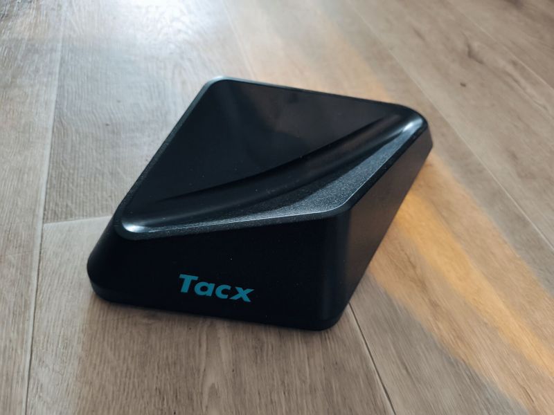 Cyklotrenažér TACX T2875 Neo 2T Smart 