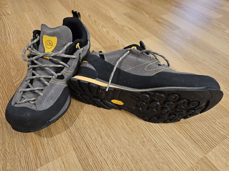 Boty La Sportiva Boulder X vel.42 (27 cm)