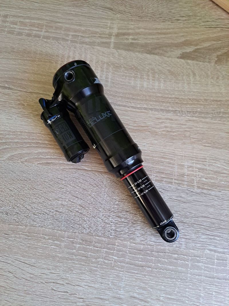 Tlumič RockShox Super Deluxe