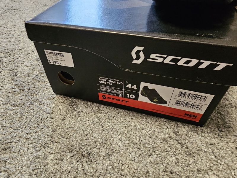 Prodám tretry SCOTT GTX Trail Evo Gore-Tex Vel.44 za 3000Kč.