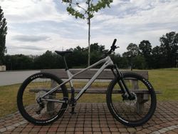 PRODÁM NOVÉ KOLO CANNONDALE HABIT HT 1