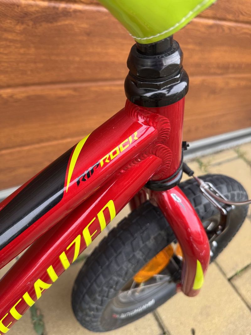 Dětské kolo Specialized Riprock 12