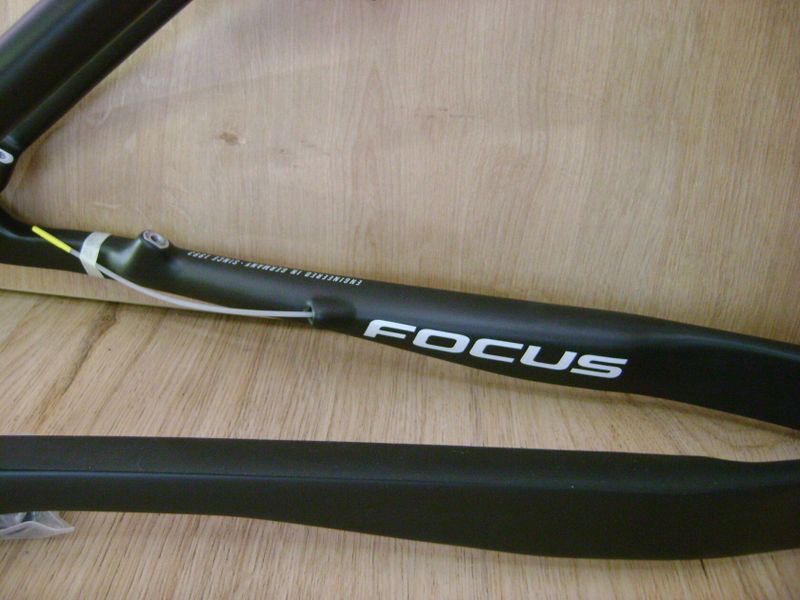 Focus Raven - vel.S (16,5")